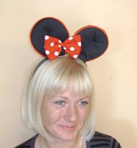 Mickey Mouse maska ausis